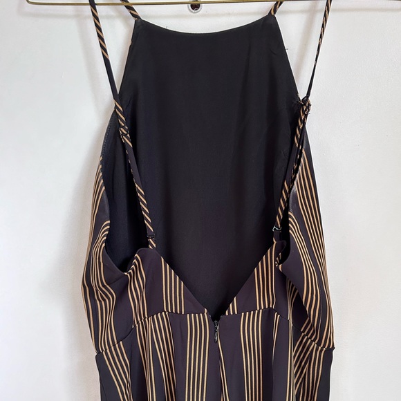 Dynamite Jumpsuit Black with Gold Pinstripe XS - Picture 2 of 3
